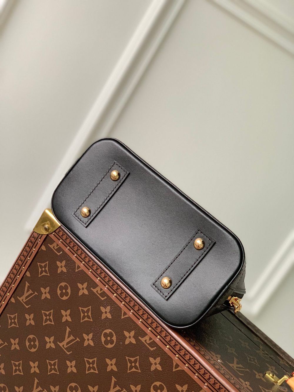 Louis Vuitton Alma BB