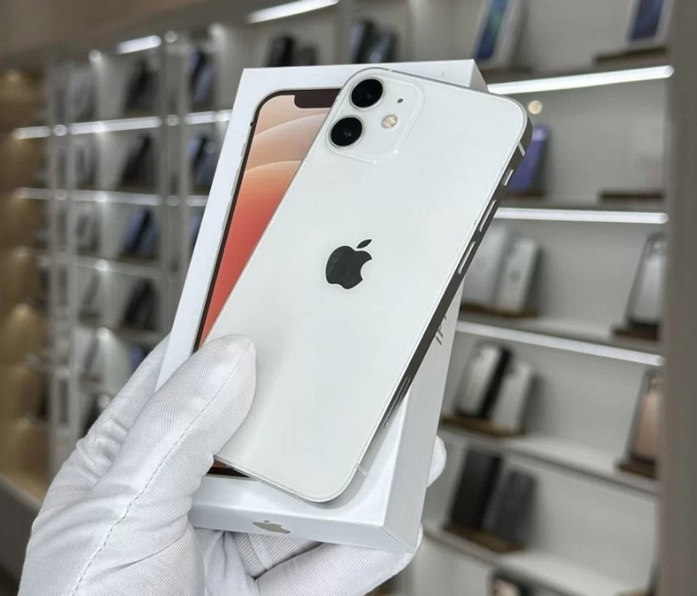 iPhone 12, 128 ГБ б/у