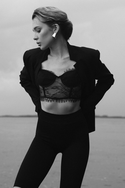 ЖАКЕТ BLACK