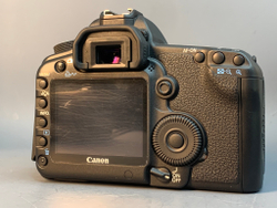 Canon EOS 5D Mark II 14.000 кадров