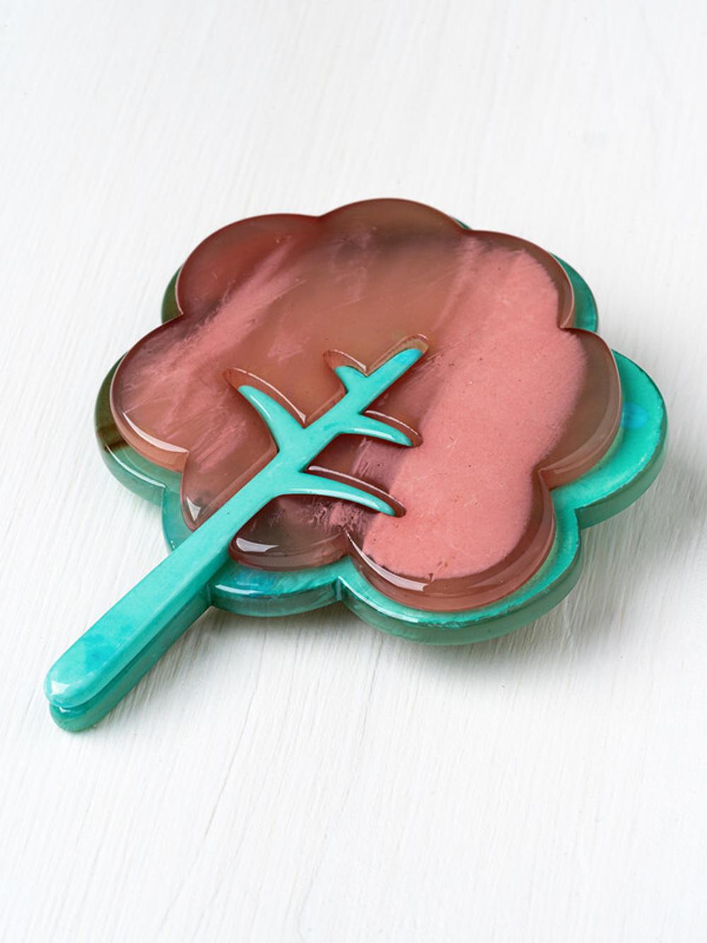 30061490 Брошь Chance