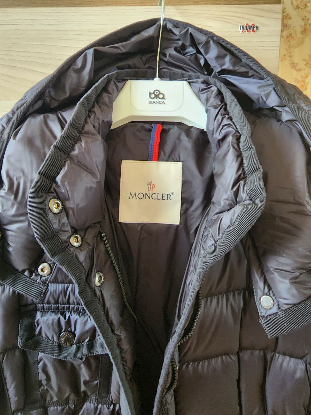 Пуховик Moncler