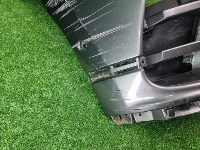 Бампер передний Range Rover Velar (2017-2023)