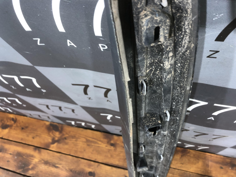 Накладка двери передняя правая Mitsubishi Outlander 3 15-нв Б/У Оригинал 5727A404