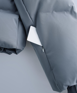 Oysho Легкий водонепроницаемый короткий пуховик Minardi Piume SKI, серо-голубой