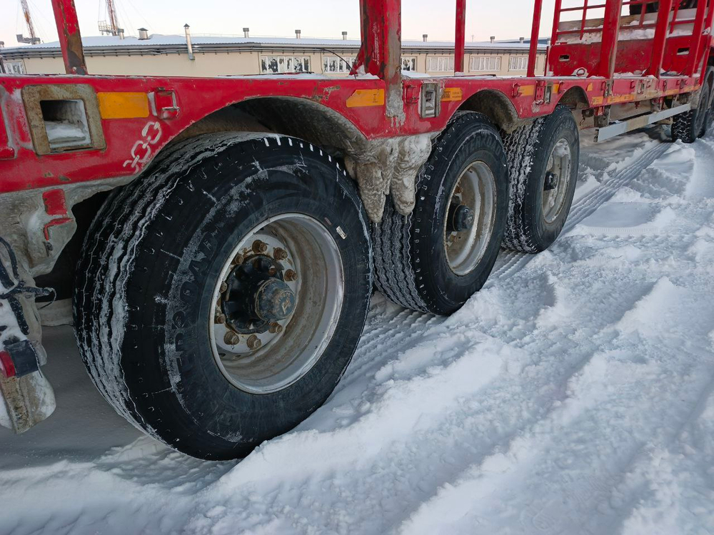 Политранс 9416* Полуприцеп тяжеловоз 3 оси 94163-031 (Не раздвижной)