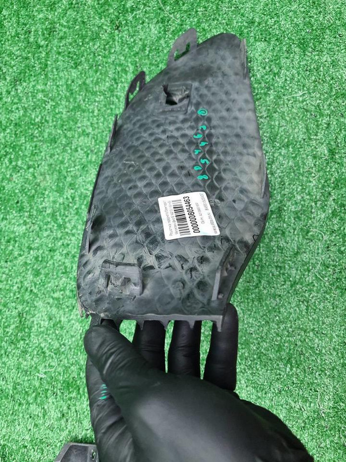 Решетка переднего бампера Mercedes E W213 (16-21)