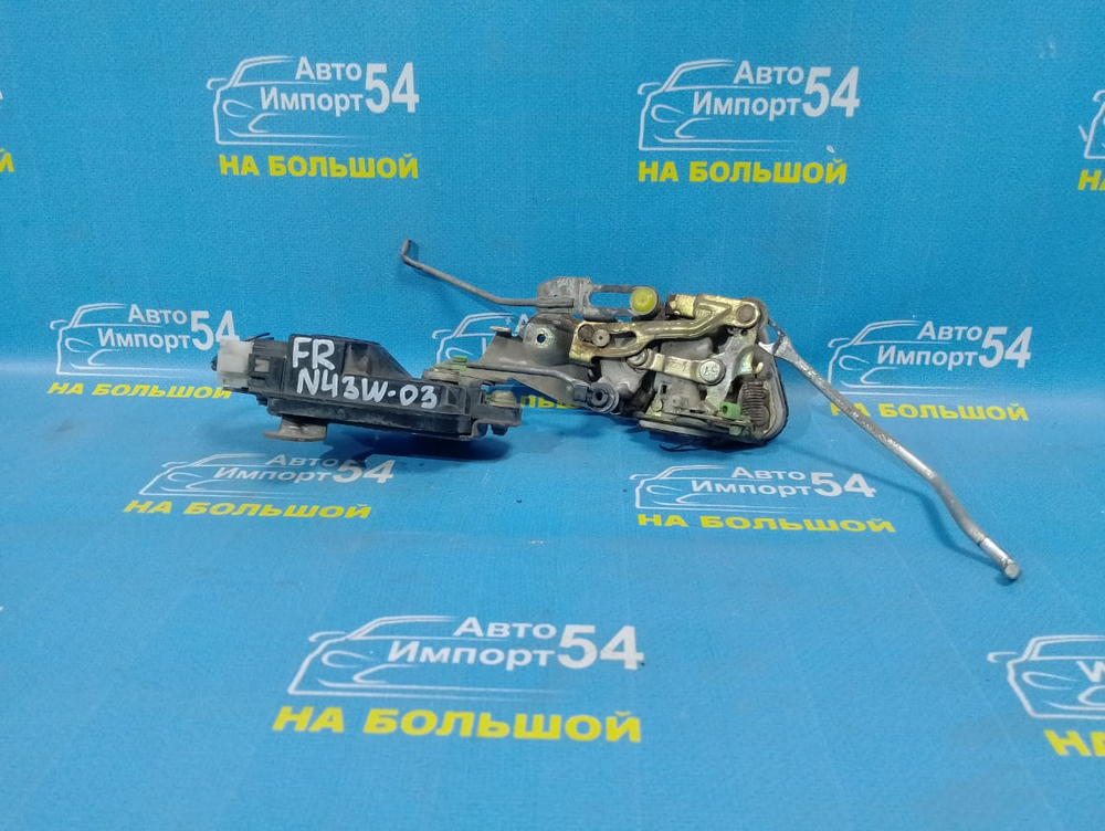 Замок двери передней правой MITSUBISHI CHARIOT 1991-1997