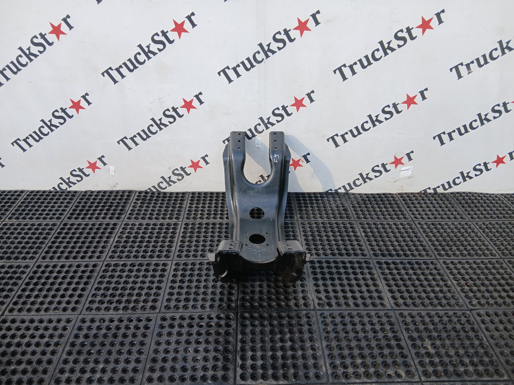 Траверса рамы поперечная 2023г.