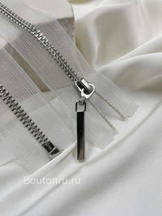 Молния на прозрачной сетке серебристая с декоративным бегунком