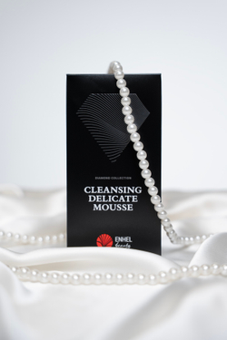 Очищающий мусс-пенка Diamond Collection
