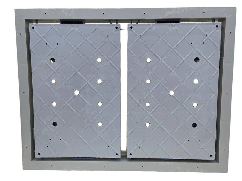 Люк ревизионный под покрытие съемный 350х450 мм, дверка 300х400 мм