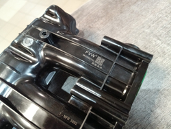 Впускной коллектор Audi A4 VW B8 BZB