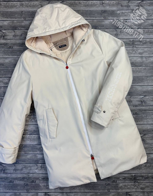 Пуховик Kiton