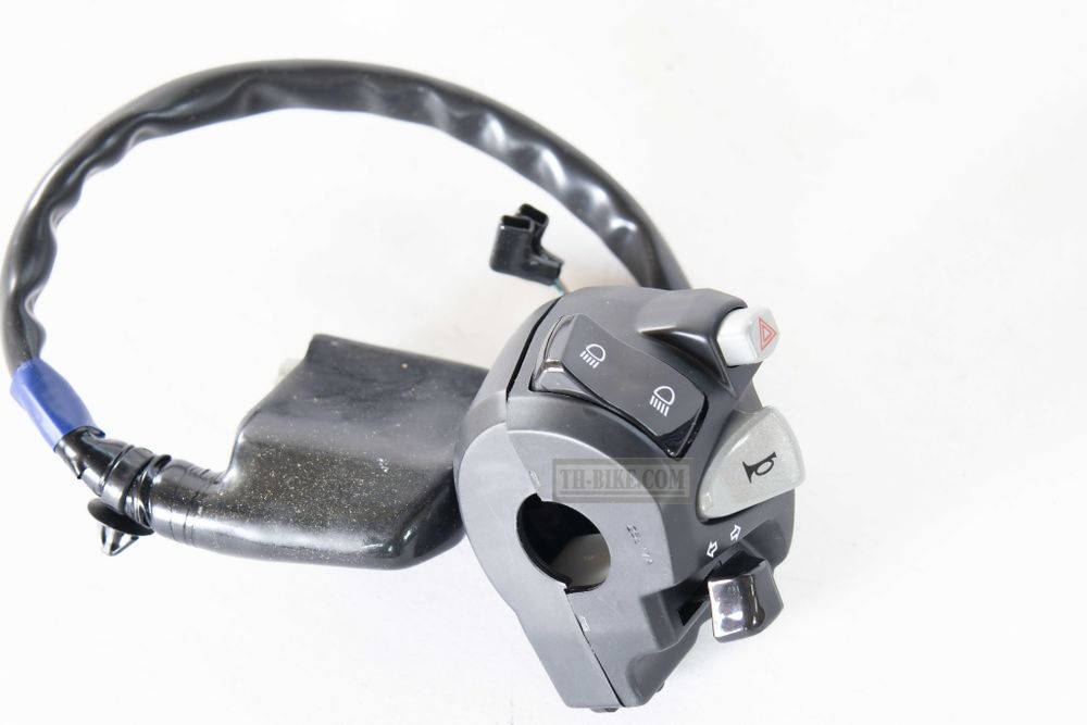 35200-KZZ-901 (35200-KZZ-931) SWITCH ASSY., WINKER. Honda CRF250L-M (2012-2016)