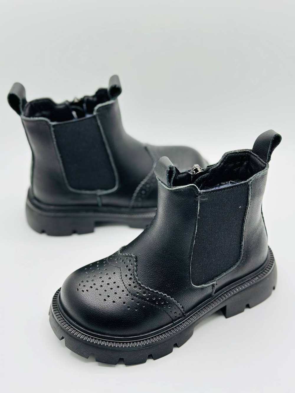 Детские чёрные кожные ботинки Buba Black