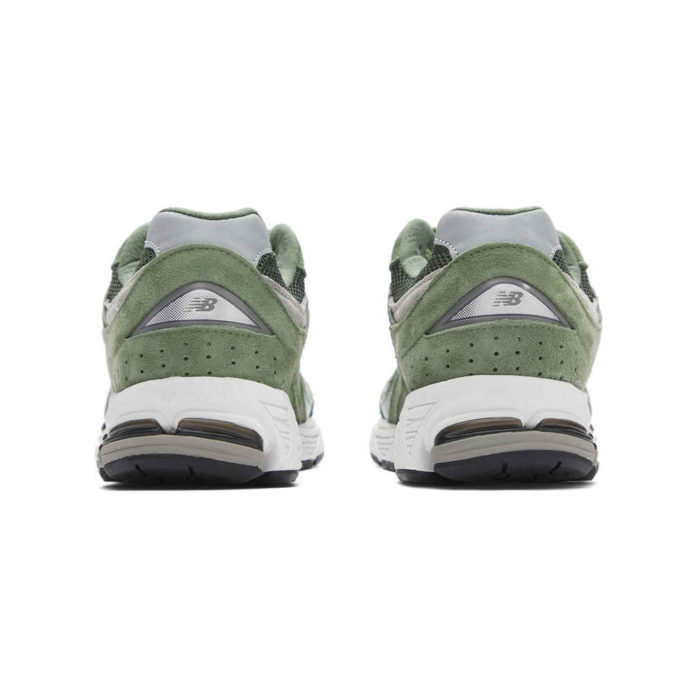 Кроссовки New Balance Nb 2002R D