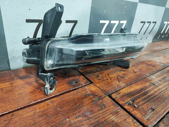 ПТФ передняя правая Chery Tiggo 8 Pro 21-нв Б/У Оригинал 605000680AA