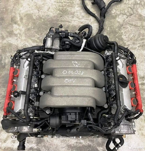 Двигатель CHV в сборе
