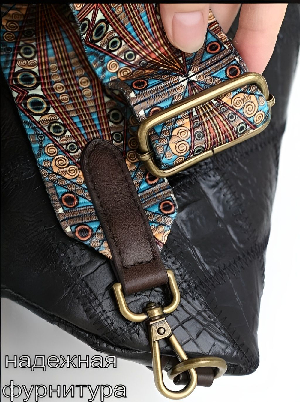 Сумка через плечо кожаная маленькая бананка КожаноFF