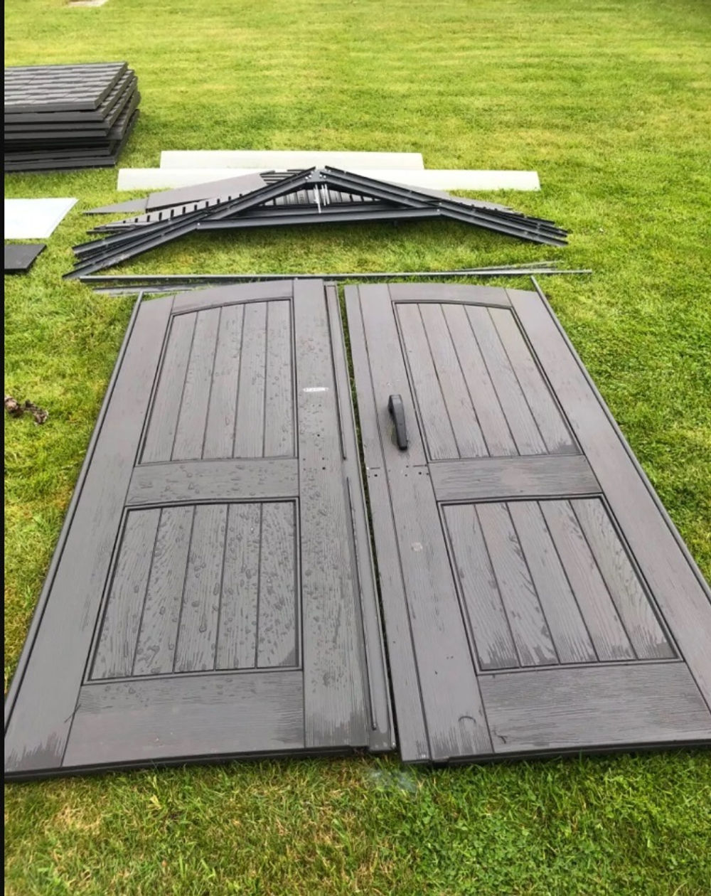 Пластиковый сарай LifeTime WoodLook 7x9,5