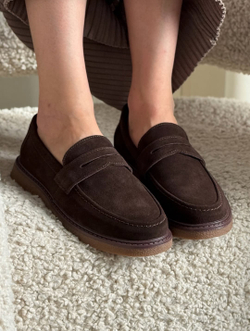 Лоферы из натуральной замши