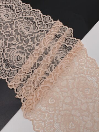 Эластичное кружево бежевое ширина 21 см
