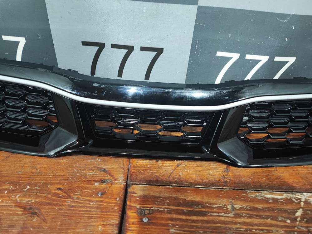 Решетка радиатора Kia Rio 4 X-Line 20-нв Б/У Оригинал 86350H0900