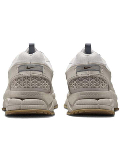 Кроссовки Nike ZOOM VOMERO ROAM Ecru