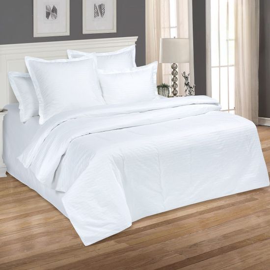 Двуспальный с европростынёй комплект постельного белья Белый Страйп-сатин