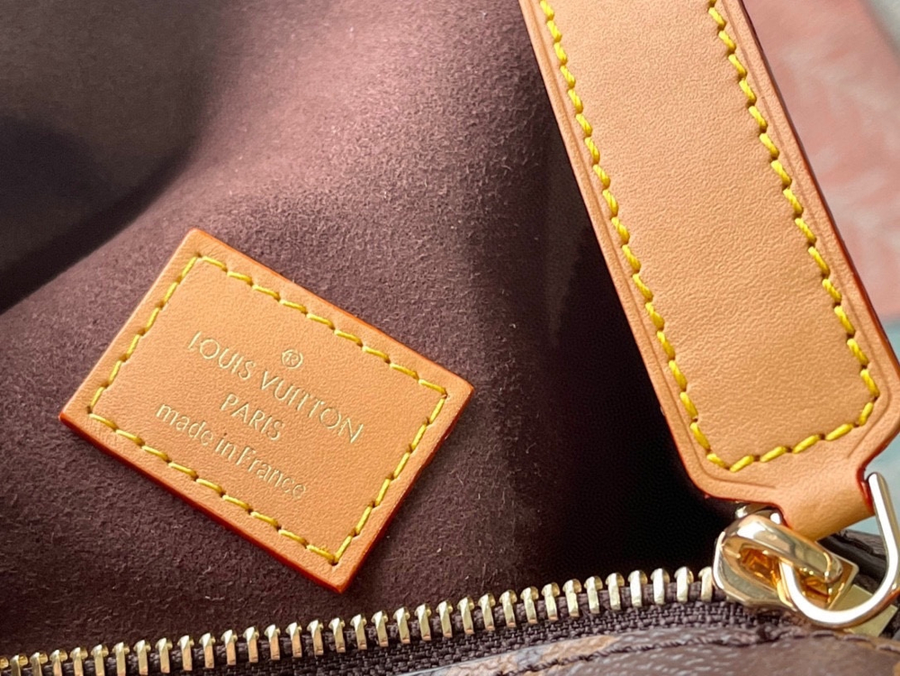 Louis Vuitton Side Trunk MM