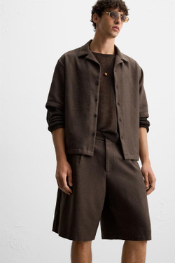 ZARA ШОРТЫ-БЕРМУДЫ ИЗ РЕЛЬЕФНОЙ ТКАНИ СО СКЛАДКАМИ, КОРИЧНЕВЫЙ