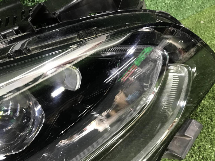 Фара правая Kia K900 KH (2018-2022) LED