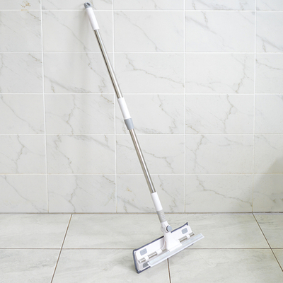 Окномойка с водосгоном, телескоп. рукоятка 119см, (2 сменные насадки из микрофибры 9*28,5см)