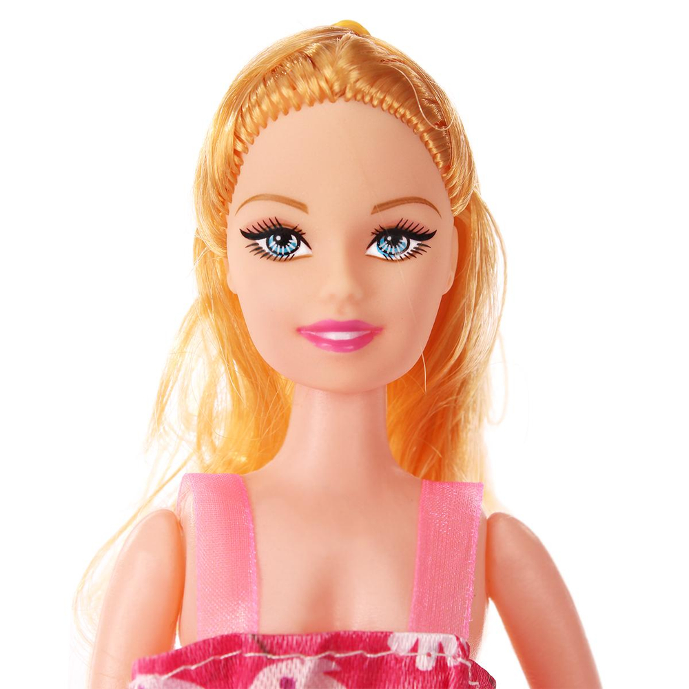 Кукла тип Модель с аксессуарами, пакет 2022-3