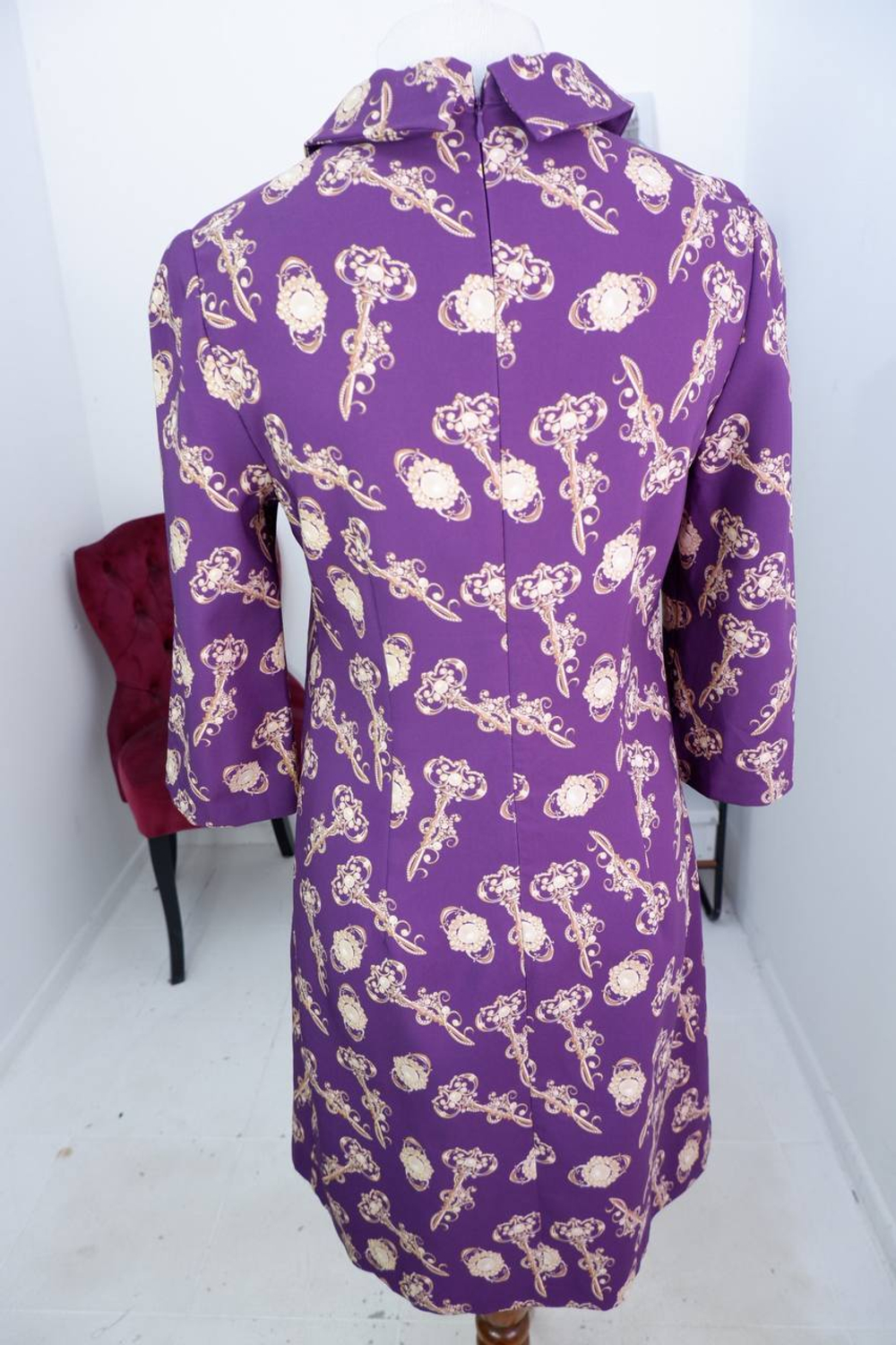 Платье Love Republic очень красивое, маркировка 170-92-100, визуально на 46 размер