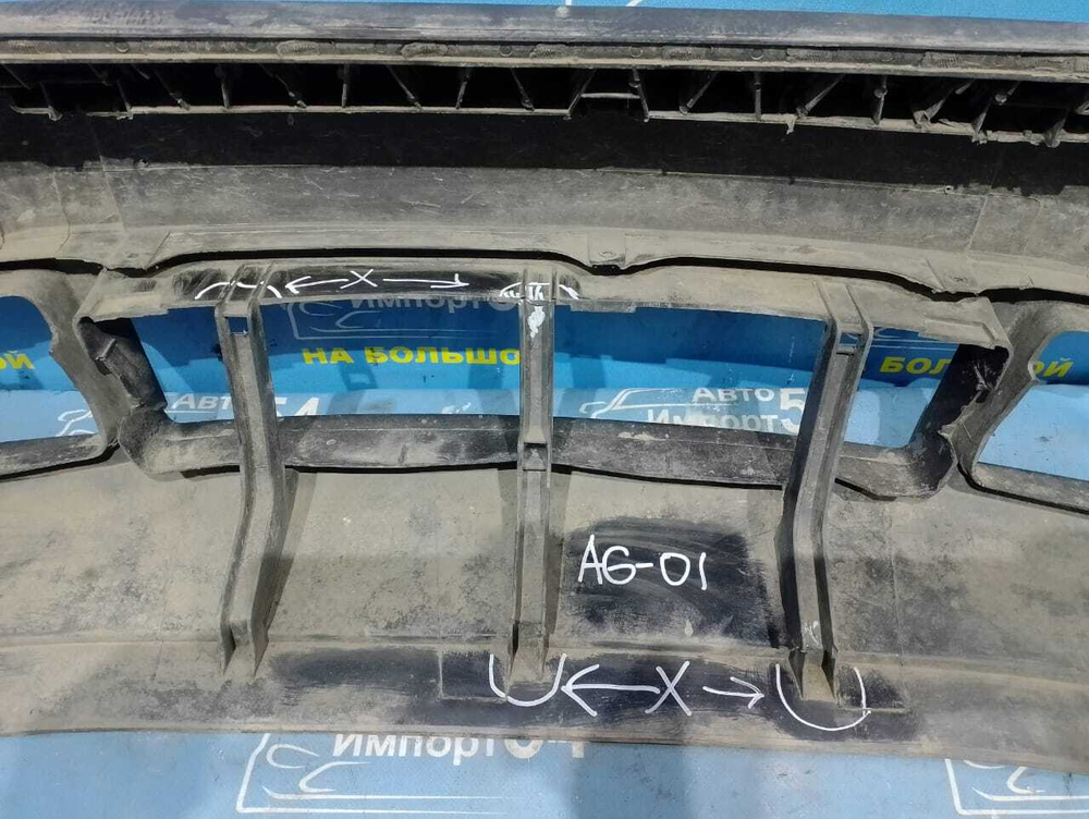 Бампер передний AUDI A6 1999