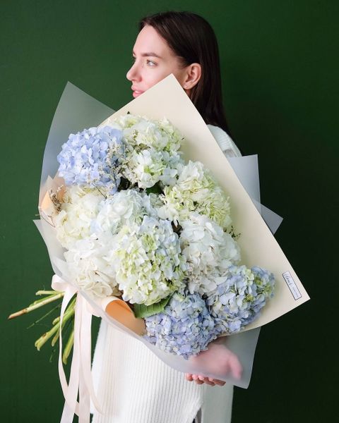 Доставка цветов FLEUR38.RU Доставка цветов FLEUR38.RU