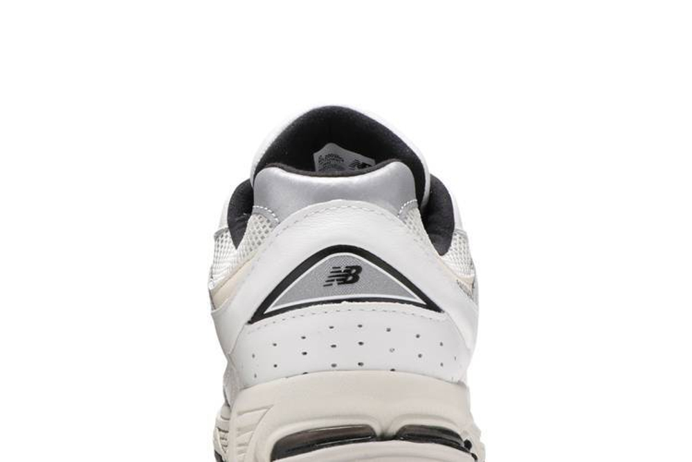 Кроссовки New Balance Nb 2002R
