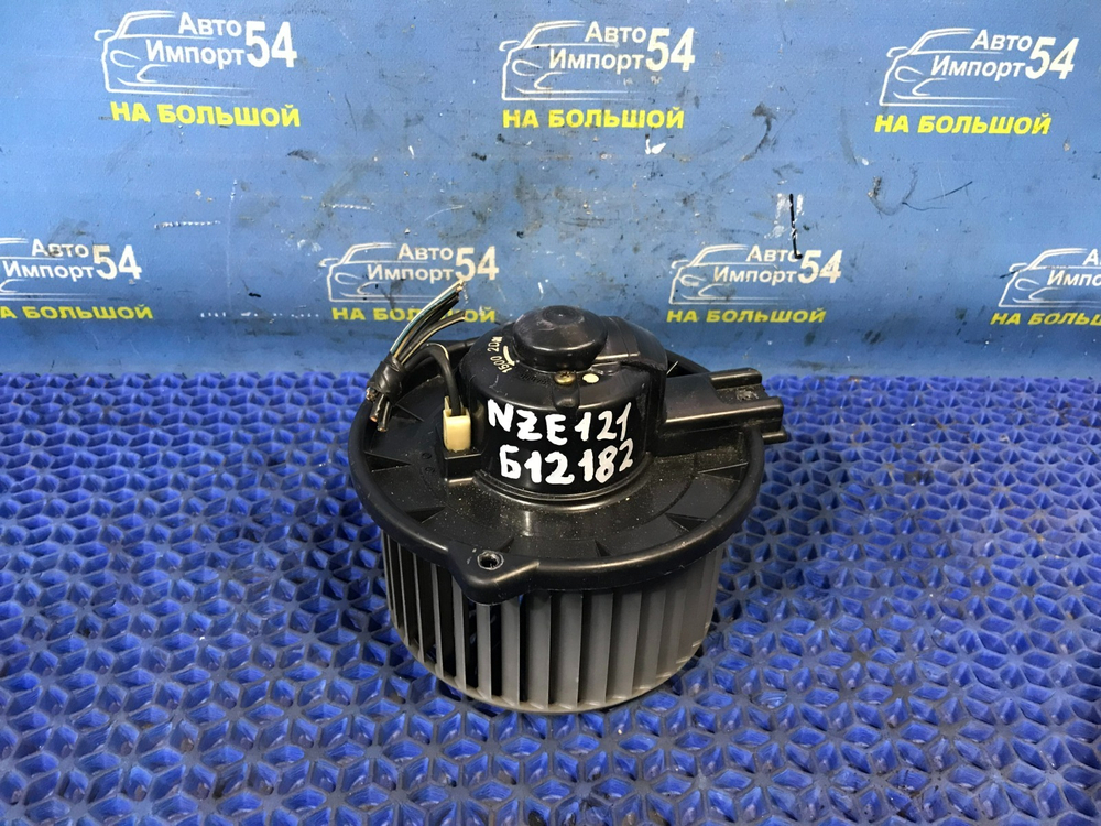 Моторчик печки TOYOTA COROLLA 2000-2006