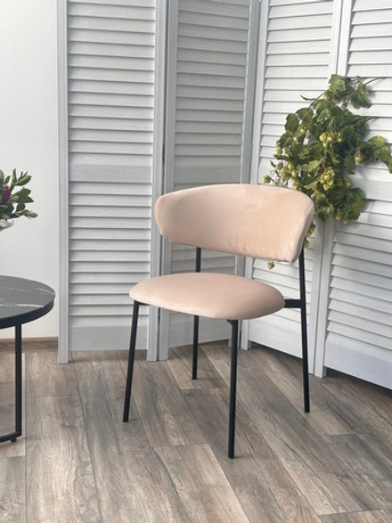 Стул М-City DISAUR Леонардо H-06 Бежевый, Велюр, Черный каркас