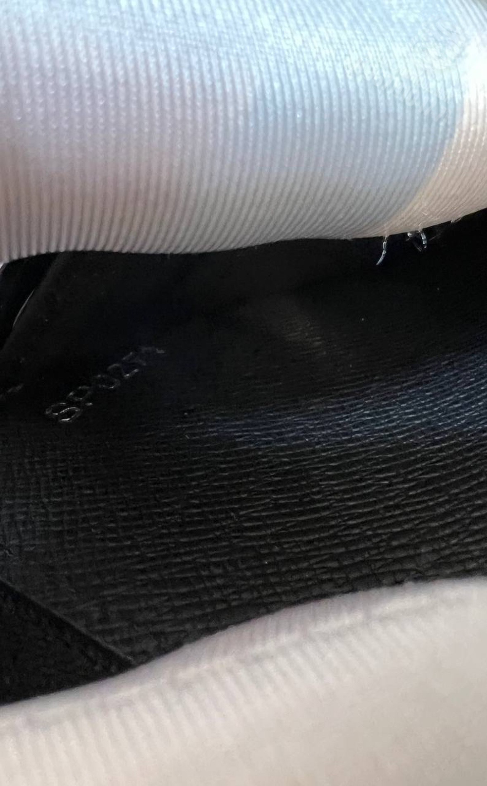 Бумажник Louis Vuitton Zippy Dragonne