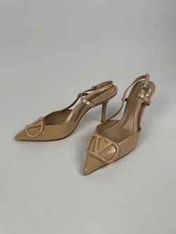 Слингбэки Valentino