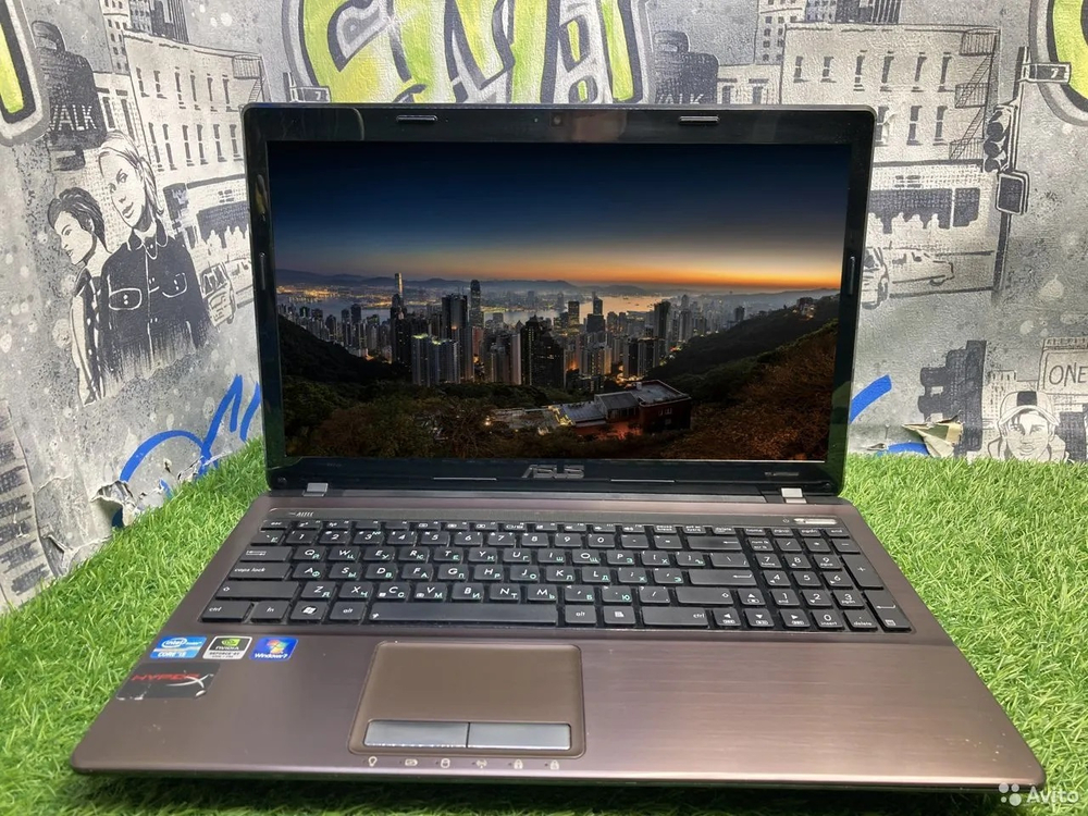 Игровой Asus 15.6" i5-2/8GB/GeForce2GB/SSD256