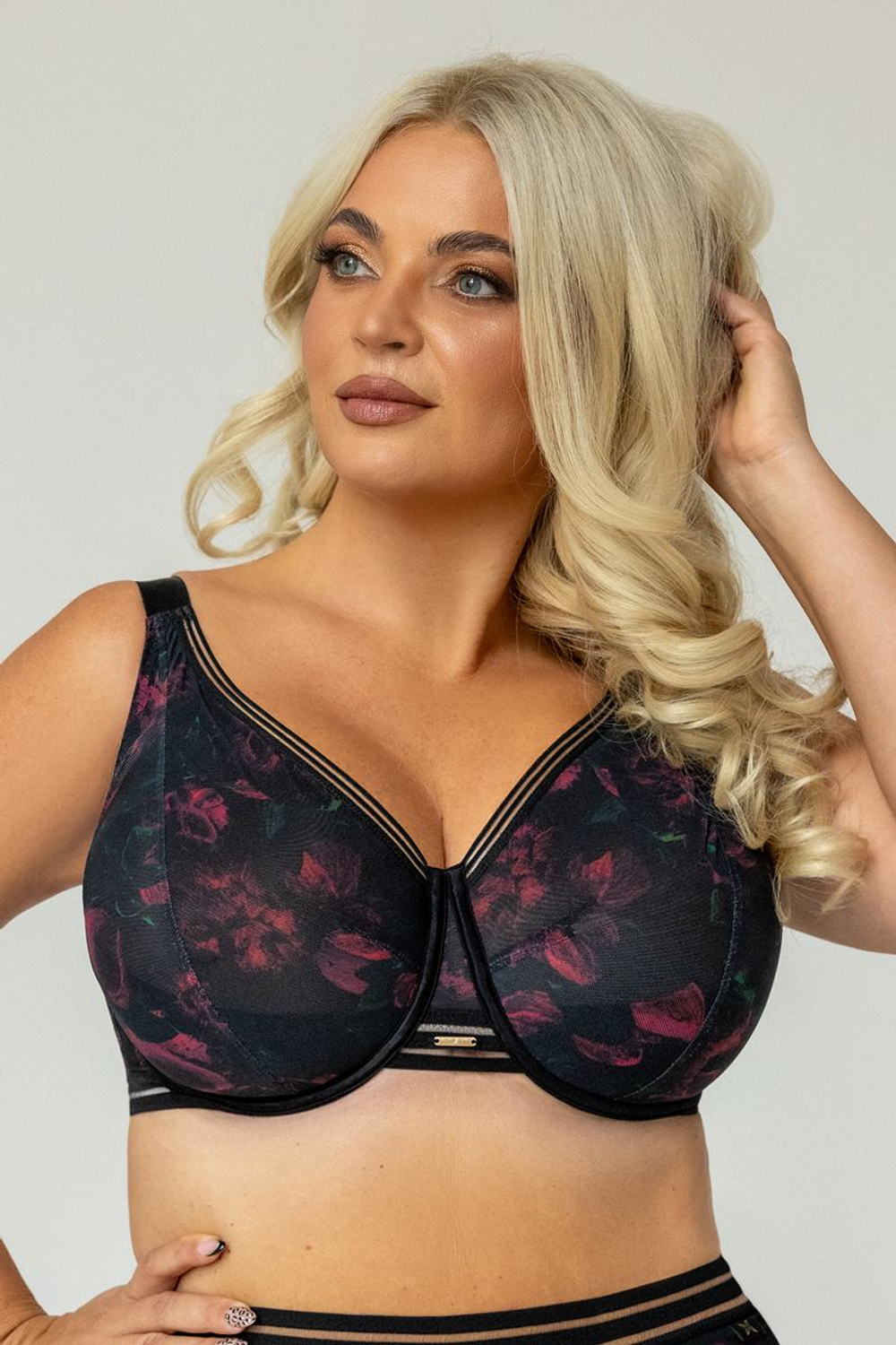 BLOSSOM Soft Bralette Бюст