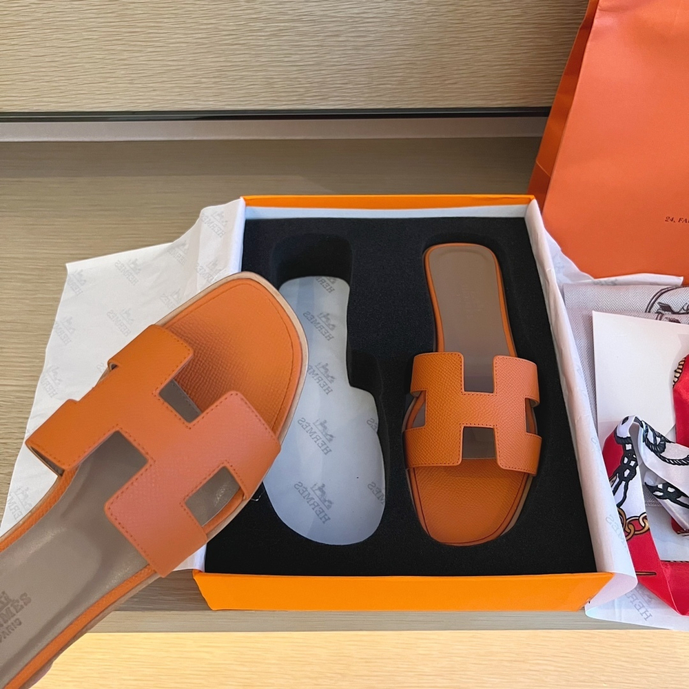Hermes Oran Sandal