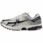 Кроссовки Nike Air Zoom Vomero 5 (Женская размерная сетка)