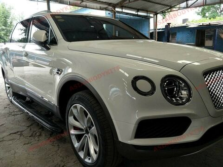 Электрические подножки для Bentley Bentayga 2015-2020 Бентли Бентайга