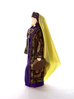 Кукла коллекционная Узбечка в традиционный костюм бухарской еврейки к.19 в.