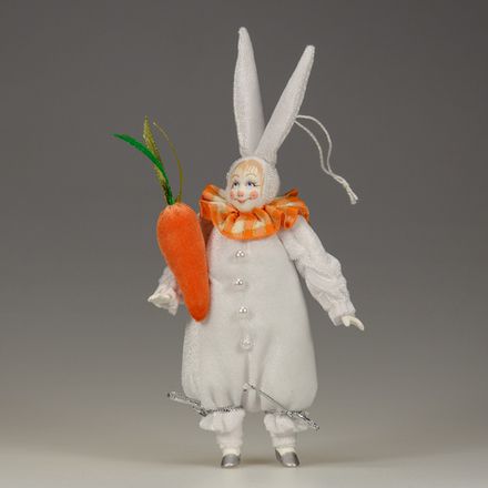 Ёлочная игрушка Мальчик-Зайчик с морковкой